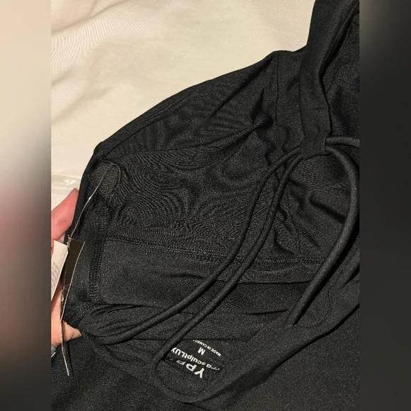 Abercrombie YPB Active One Shoulder Black Dress Medium Strappy Back NWT - Picture 3 of 4